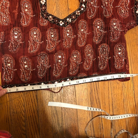 Hand Made embroidered shirt - Picture 7 of 10